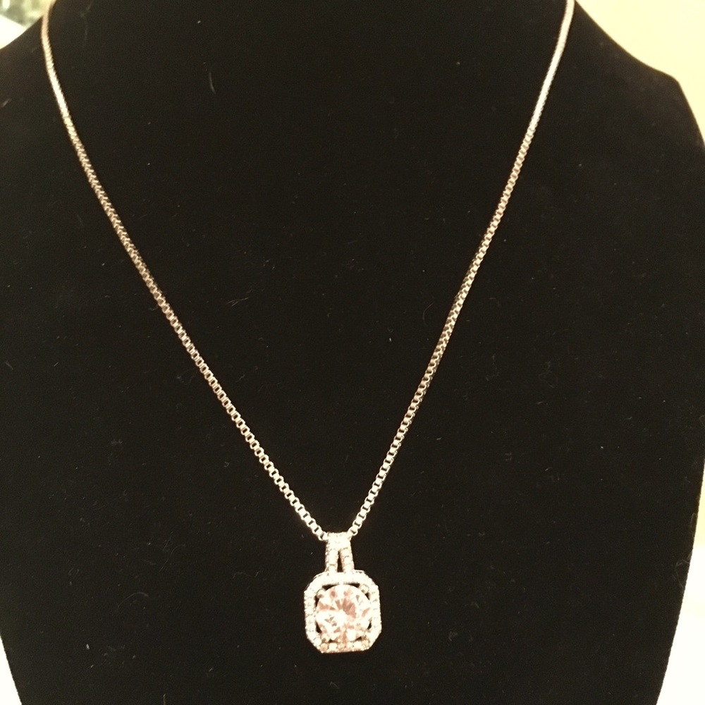 925 Sterling Silver Necklace and CZ Pendant - Picture 3 of 4